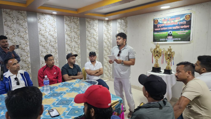 प्रसुन्नालाई ‘युके ब्युटी एण्ड ब्रेन’ को तेस्रो उपाधि